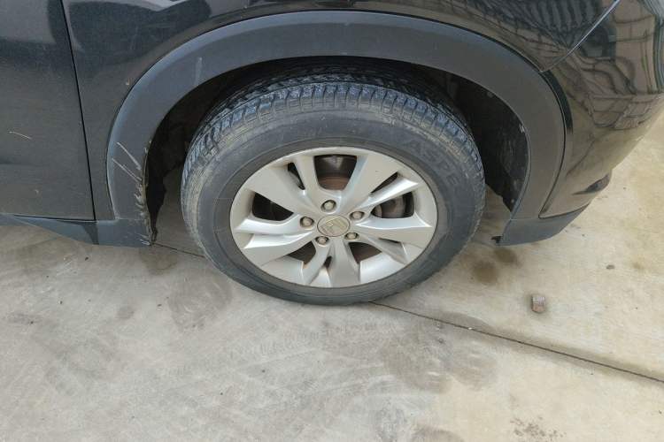 Used Honda Vezel 2015 1.5L manual two-wheel drive Comfort trim level Right Front Wheel Hub