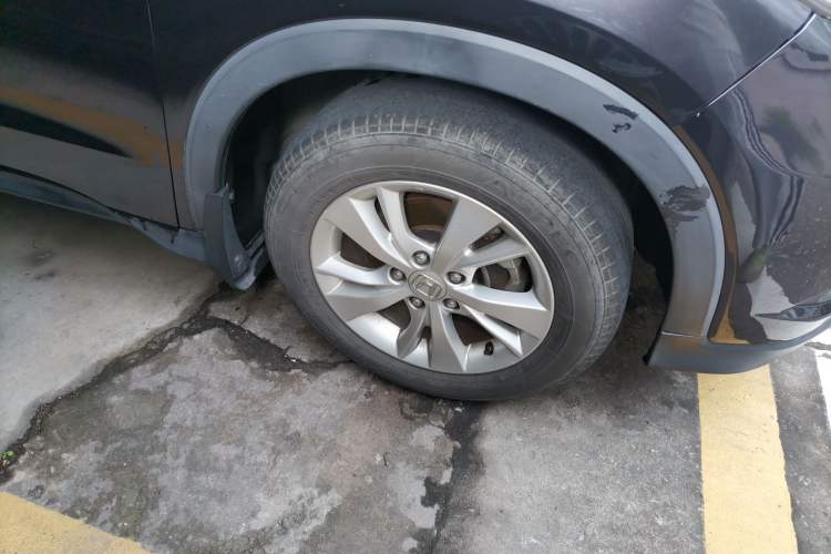 Used Honda Vezel 2015 1.5L CVT two-wheel drive Comfort trim Right Front Wheel Hub
