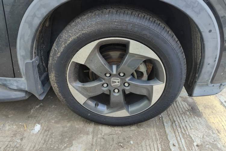 Used Honda Vezel 2015 1.8L CVT 2WD Luxury Model Right Front Wheel Hub