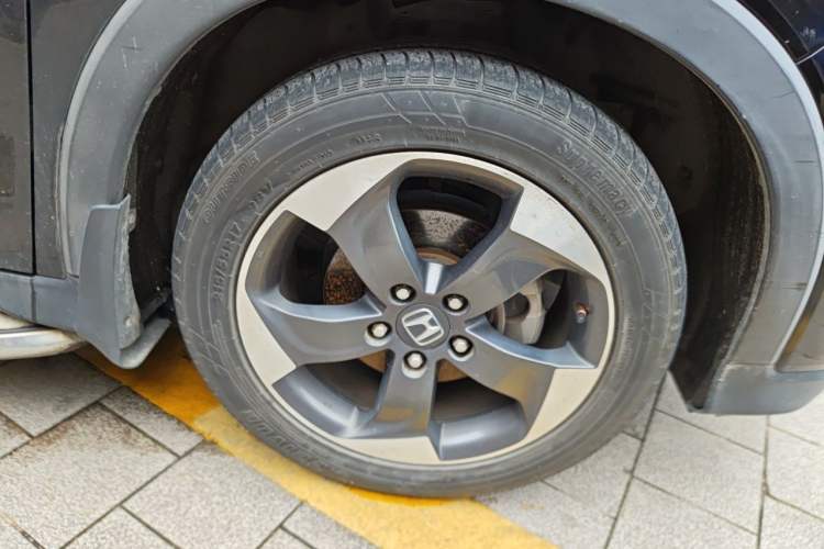 Used Honda Vezel 2015 1.8L CVT 2WD Luxury Model Right Front Wheel Hub