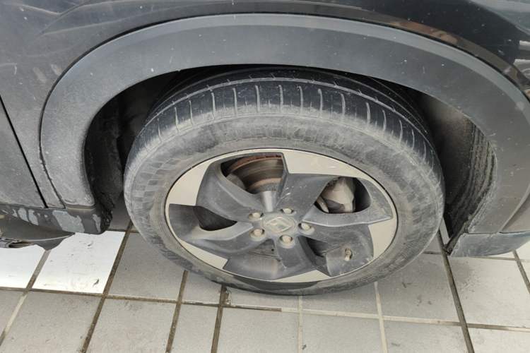 Used Honda Vezel 2015 1.8L CVT 2WD Luxury Model Right Front Wheel Hub