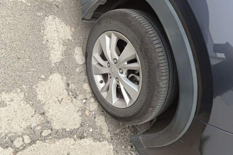 Used Honda Vezel 2015 1.8L CVT 2WD Elite Model Right Front Wheel Hub