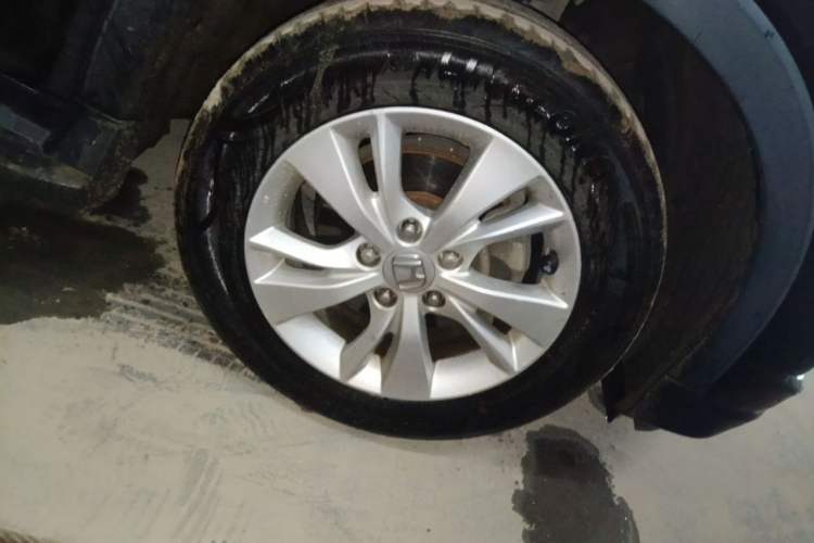 Used Honda Vezel 2015 1.8L CVT 2WD Elite Model Right Front Wheel Hub