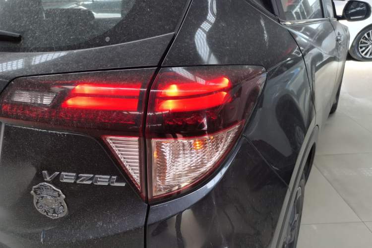 Used Honda Vezel 2015 1.8L CVT 2WD Luxury Model Right Rear Taillight