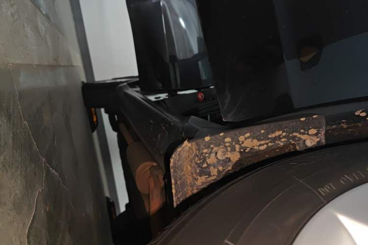 Used Honda Vezel 2015 1.5L CVT two-wheel drive Comfort trim Right Side Sill