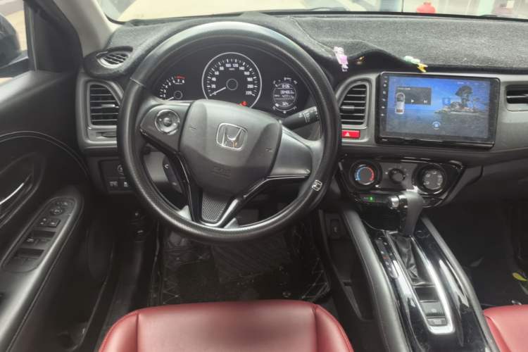 Used Honda Vezel 2015 1.5L CVT two-wheel drive Comfort trim Steering Wheel