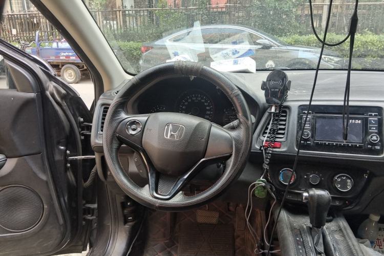 Used Honda Vezel 2015 1.5L CVT two-wheel drive Comfort trim Steering Wheel