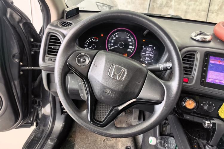 Used Honda Vezel 2015 1.5L CVT two-wheel drive Comfort trim Steering Wheel