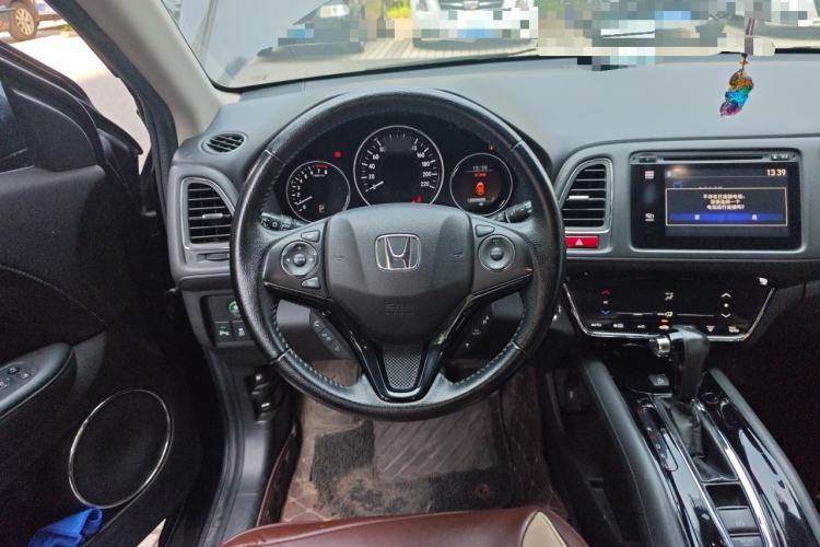 Used Honda Vezel 2015 1.8L CVT 2WD Luxury Model Steering Wheel