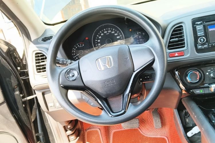 Used Honda Vezel 2015 1.5L CVT two-wheel drive Comfort trim Steering Wheel