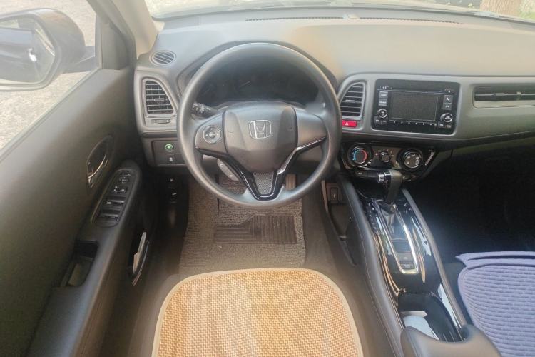 Used Honda Vezel 2015 1.5L CVT two-wheel drive Comfort trim Steering Wheel