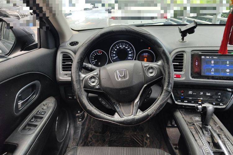 Used Honda Vezel 2015 1.8L CVT 2WD Luxury Model Steering Wheel