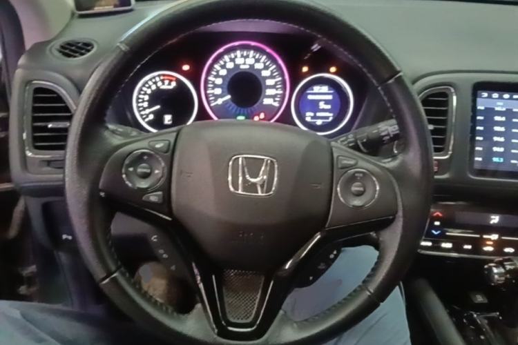 Used Honda Vezel 2015 1.8L CVT 2WD Luxury Model Steering Wheel