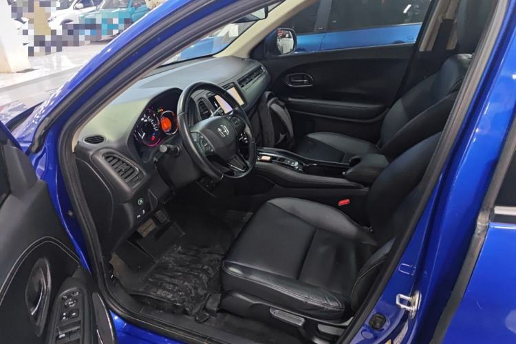Used Honda Vezel 2015 1.8L CVT 2WD Luxury Model Driver Seat