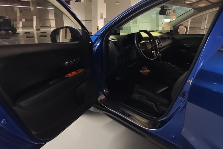 Used Honda Vezel 2015 1.5L CVT two-wheel drive Comfort trim Driver Seat