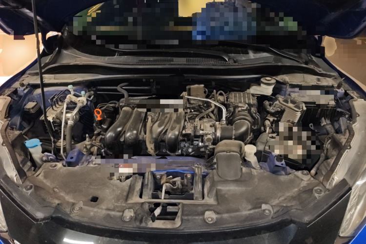 Used Honda Vezel 2015 1.5L CVT two-wheel drive Comfort trim Engine Bay