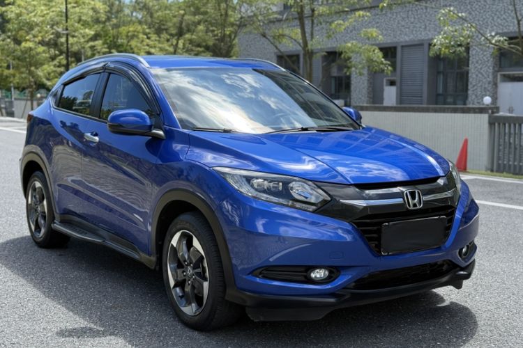 Used Honda Vezel 2015 1.8L CVT 2WD Luxury Model Exterior 1