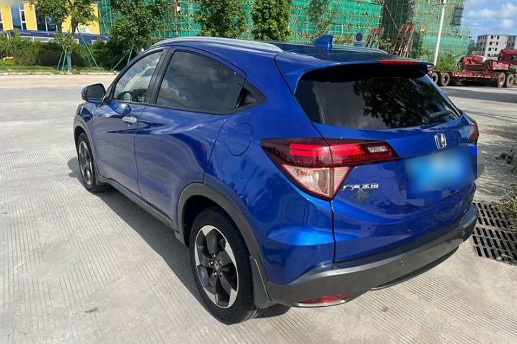Used Honda Vezel 2015 1.8L CVT Four-Wheel Drive Flagship Model Exterior 3