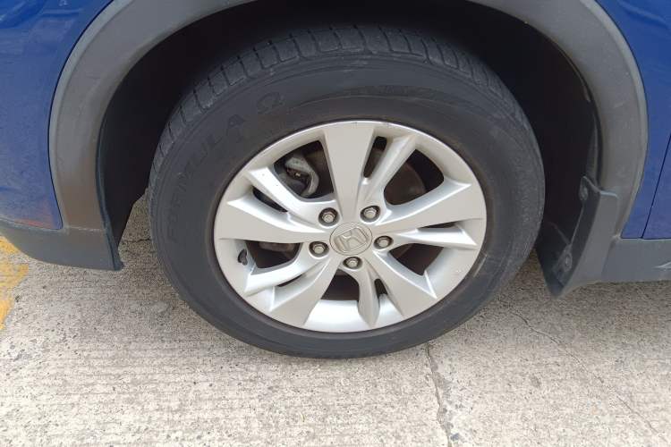 Used Honda Vezel 2015 1.5L CVT two-wheel drive Comfort trim Exterior 4