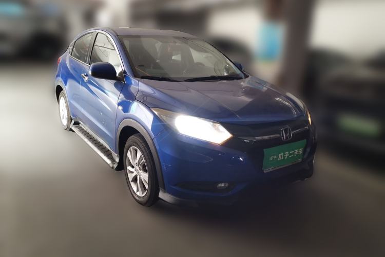 Used Honda Vezel 2015 1.5L CVT two-wheel drive Comfort trim Front Right 45 Deg