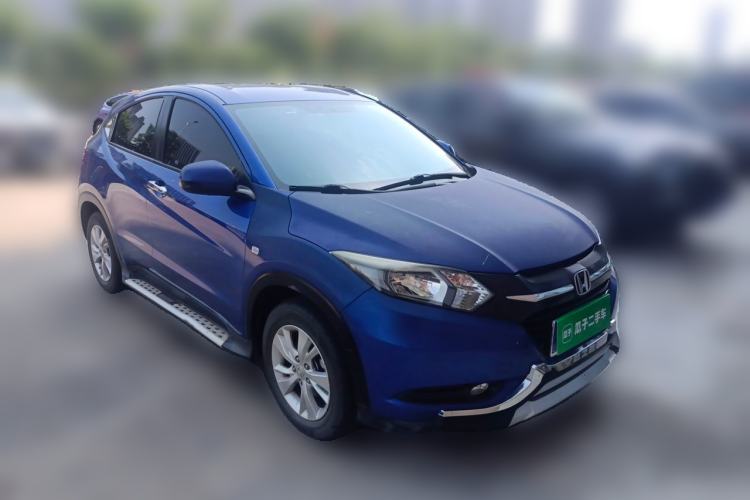 Used Honda Vezel 2015 1.5L CVT two-wheel drive Comfort trim Front Right 45 Deg