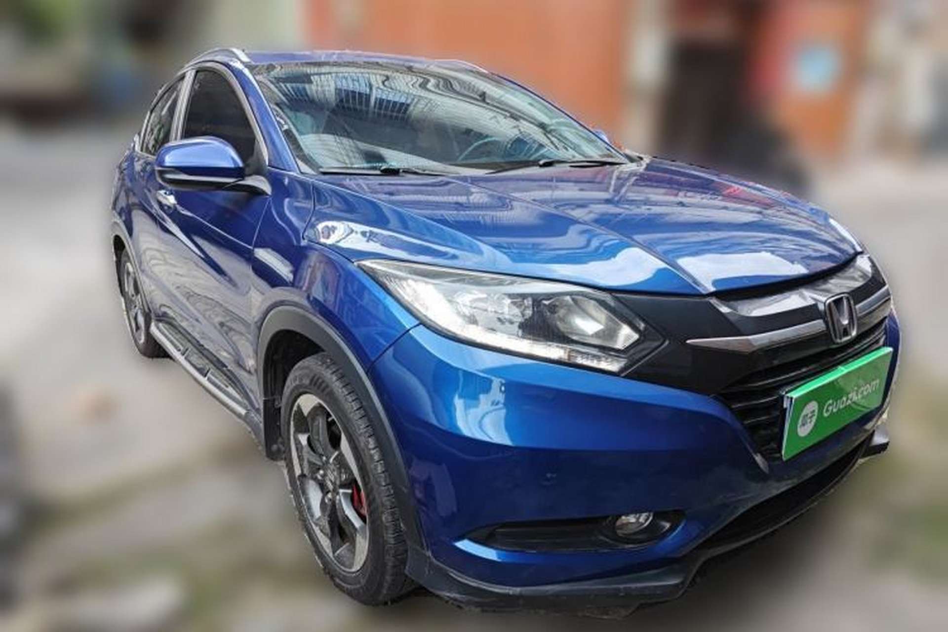 Used Honda Vezel 2015 1.8L CVT 2WD Luxury Model Front Right 45 Deg