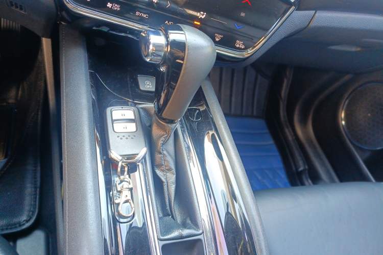 Used Honda Vezel 2015 1.8L CVT Four-Wheel Drive Flagship Model Gear Lever