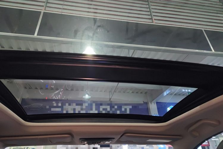 Used Honda Vezel 2015 1.8L CVT 2WD Luxury Model Headliner
