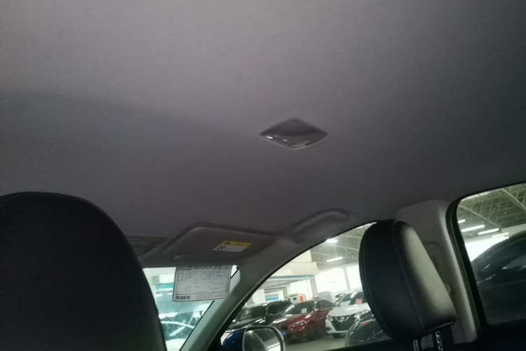 Used Honda Vezel 2015 1.5L CVT two-wheel drive Comfort trim Headliner