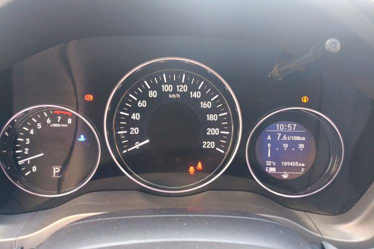 Used Honda Vezel 2015 1.8L CVT Four-Wheel Drive Flagship Model Instrument Cluster