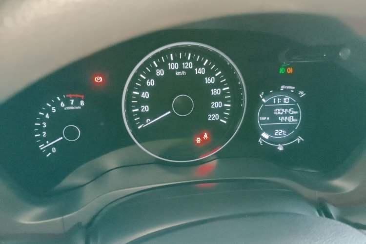 Used Honda Vezel 2015 1.8L Manual Two-Wheel Drive Elite Version Instrument Cluster