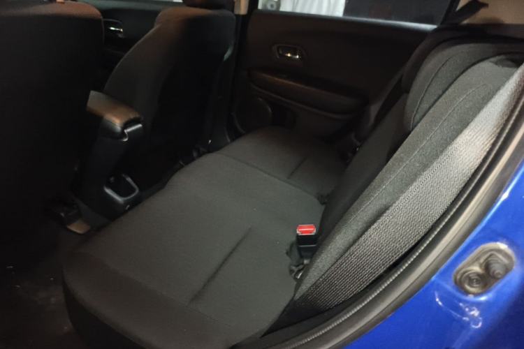 Used Honda Vezel 2015 1.5L CVT two-wheel drive Comfort trim Left Rear Seat