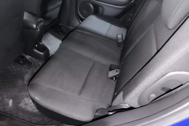 Used Honda Vezel 2015 1.5L CVT two-wheel drive Comfort trim Left Rear Seat