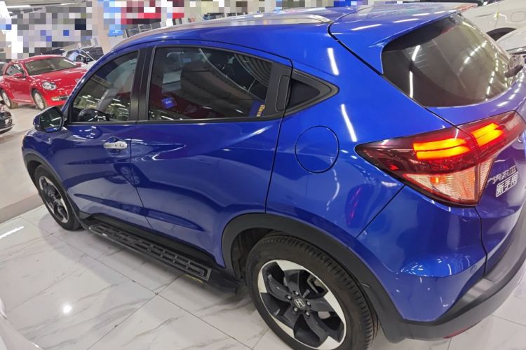 Used Honda Vezel 2015 1.8L CVT 2WD Luxury Model Left Side