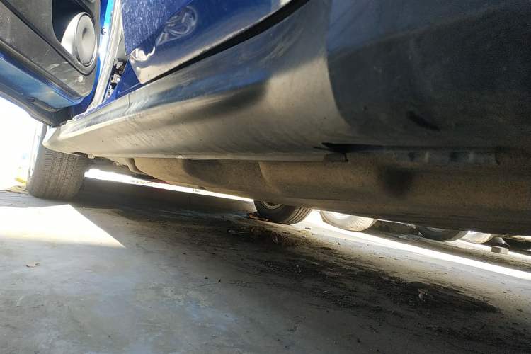 Used Honda Vezel 2015 1.5L CVT two-wheel drive Comfort trim Left Side Sill
