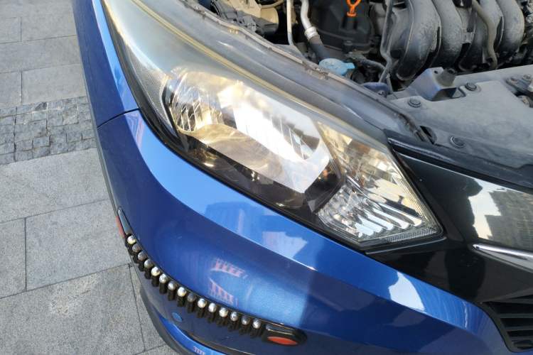Used Honda Vezel 2015 1.5L CVT two-wheel drive Comfort trim Right Front Headlight
