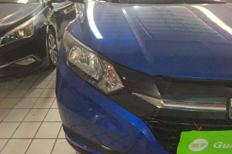 Used Honda Vezel 2015 1.5L CVT two-wheel drive Comfort trim Right Front Headlight