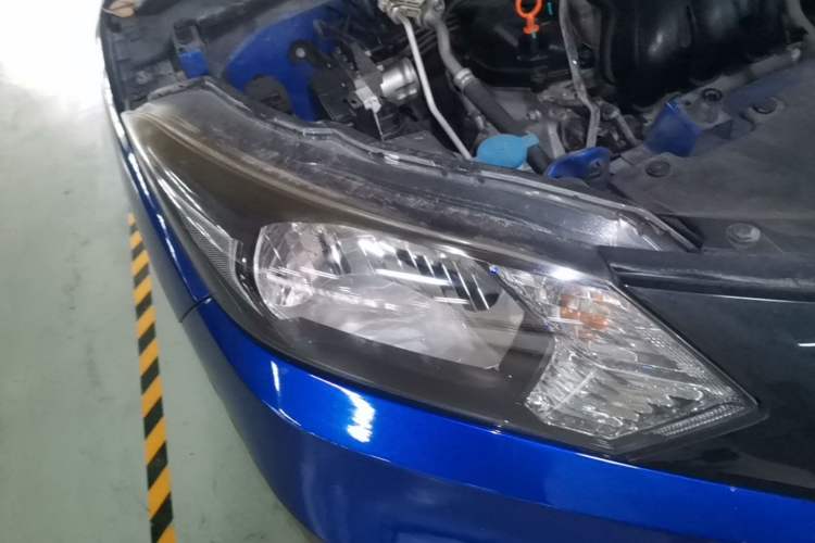 Used Honda Vezel 2015 1.5L CVT two-wheel drive Comfort trim Right Front Headlight