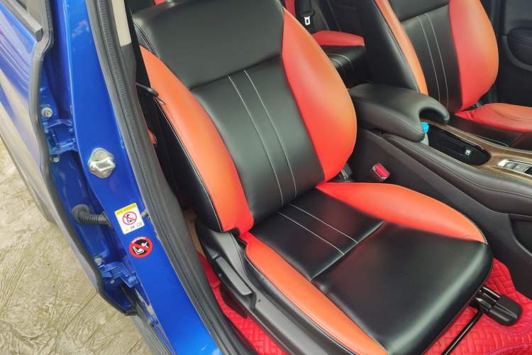 Used Honda Vezel 2015 1.5L CVT two-wheel drive Comfort trim Right Front Seat