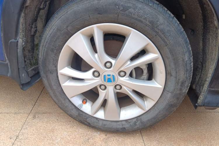 Used Honda Vezel 2015 1.5L CVT two-wheel drive Comfort trim Right Front Wheel Hub