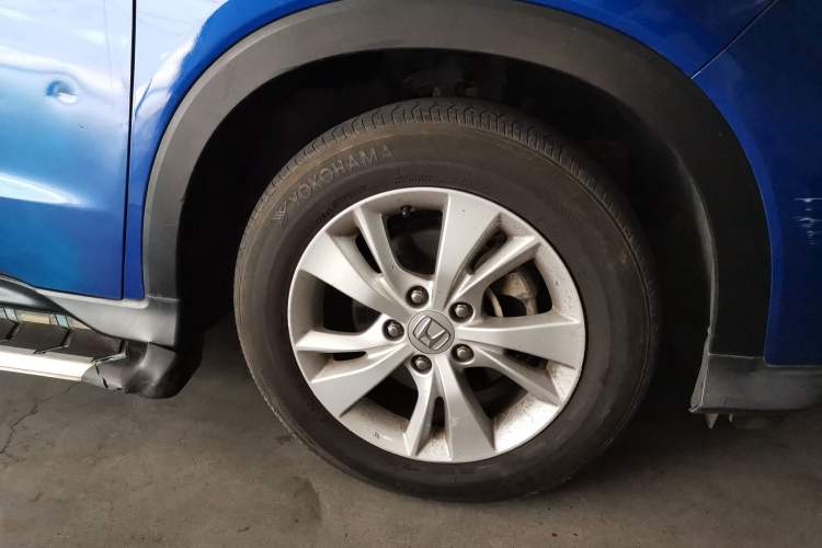 Used Honda Vezel 2015 1.5L CVT two-wheel drive Comfort trim Right Front Wheel Hub