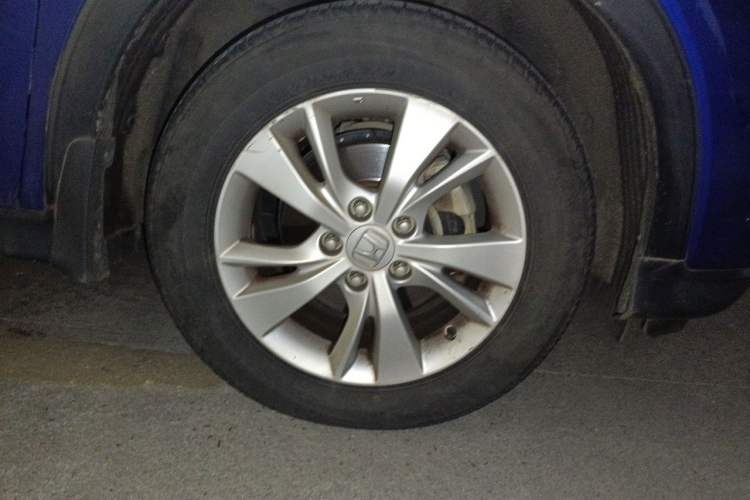 Used Honda Vezel 2015 1.5L CVT two-wheel drive Comfort trim Right Front Wheel Hub