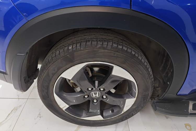 Used Honda Vezel 2015 1.8L CVT 2WD Luxury Model Right Rear Wheel Hub