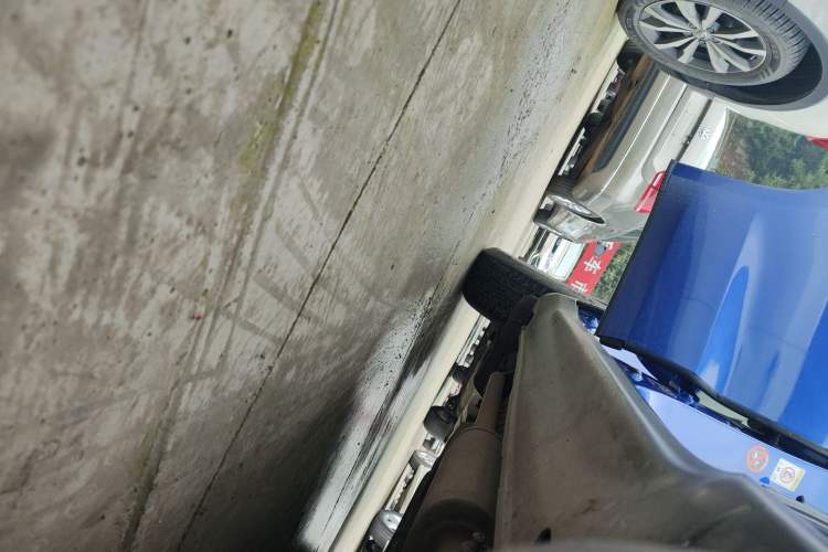 Used Honda Vezel 2015 1.5L CVT two-wheel drive Comfort trim Right Side Sill