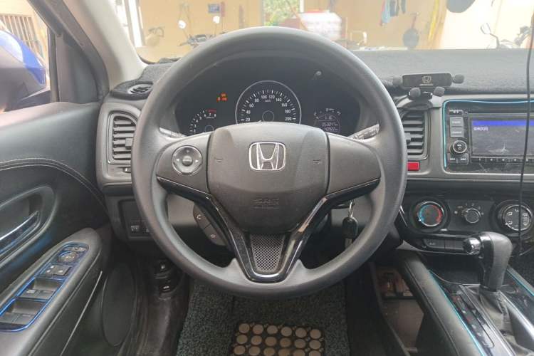 Used Honda Vezel 2015 1.5L CVT two-wheel drive Comfort trim Steering Wheel