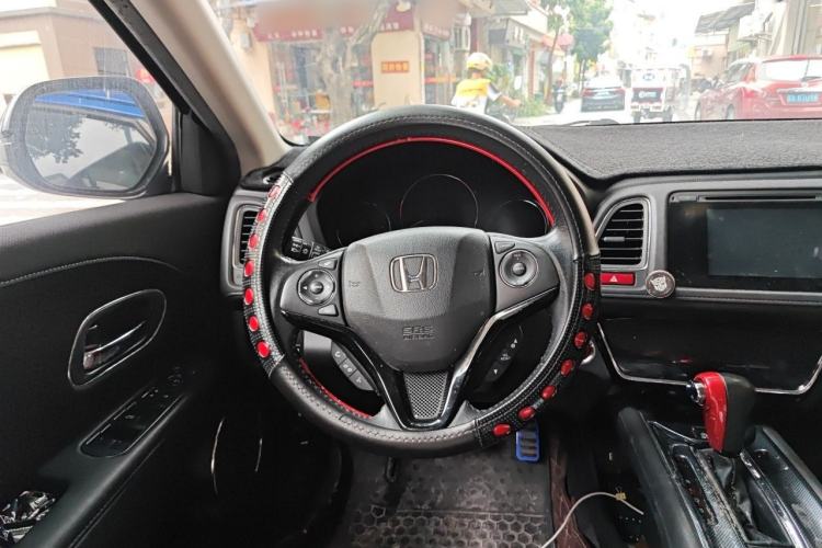 Used Honda Vezel 2015 1.8L CVT 2WD Luxury Model Steering Wheel