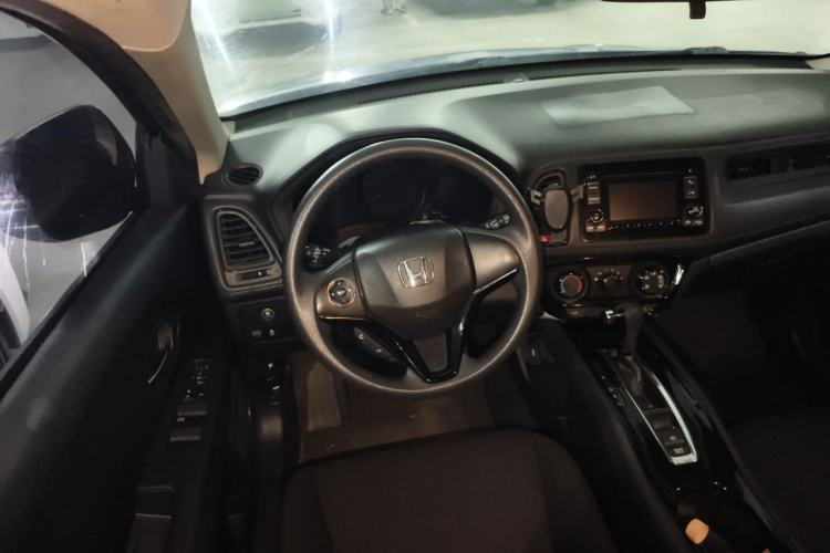 Used Honda Vezel 2015 1.5L CVT two-wheel drive Comfort trim Steering Wheel