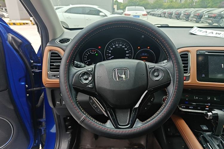 Used Honda Vezel 2015 1.8L CVT 2WD Luxury Model Steering Wheel