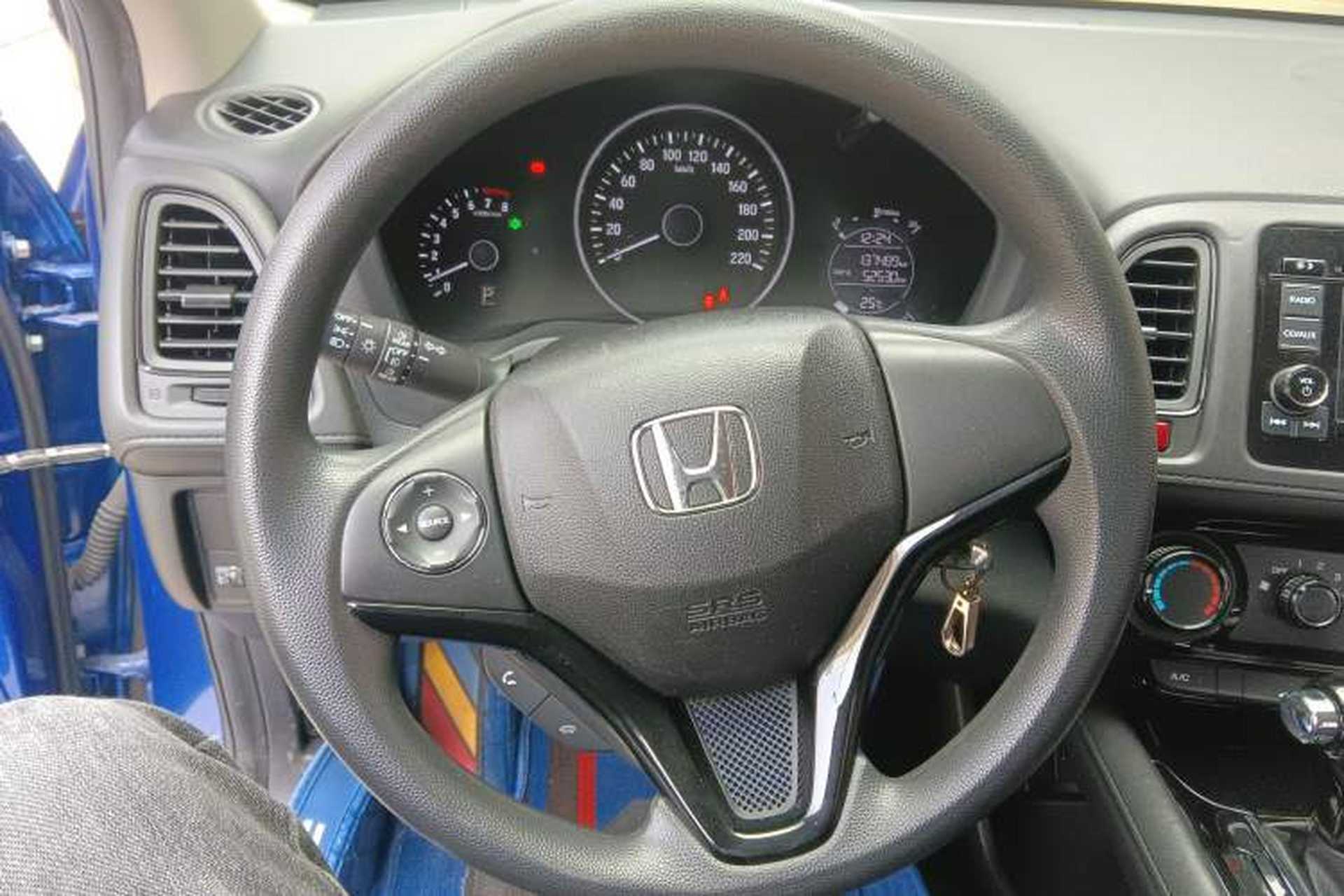 Used Honda Vezel 2015 1.5L CVT two-wheel drive Comfort trim Steering Wheel