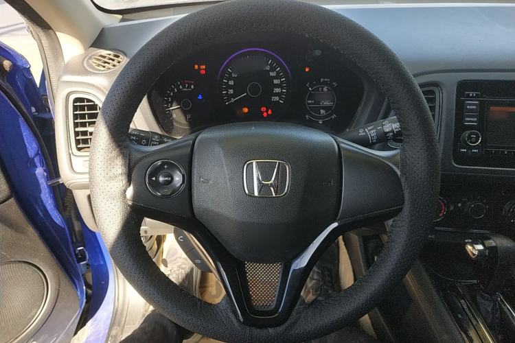 Used Honda Vezel 2015 1.5L CVT two-wheel drive Comfort trim Steering Wheel